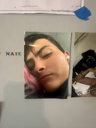 We need to find out who this person is it is the one who made comments  about Shara Michelle an her child , it's the same person . with the Orange  Thumb