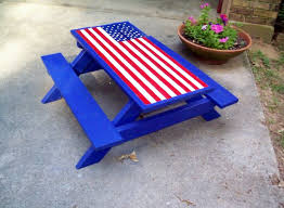 Love It But Need To Paint It In The Aussie Flag Painted Picnic Tables Picnic Table Decor Picnic Table