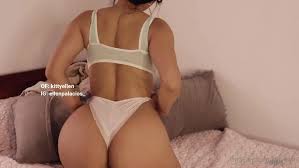 kittyellen masturbation