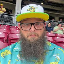 What time is the car meet in Richmond tonight?