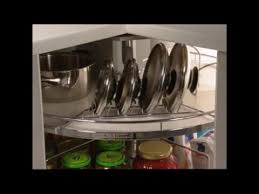 Pour tous nos meubles de cuisine delinia id, vous avez au choix : Decouvrez Nos Ferrures Pour Plateaux De Meuble Bas Accessoires De Cuisines Com Youtube