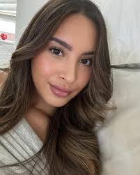 Tia Perez's Instagram, Twitter & Facebook