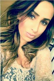 Deborah Solis's Instagram, Twitter & Facebook