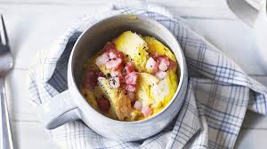 Learn how to make 5 sweet & savory microwave mug breakfasts. 30 Microwave Meals That Are Actually Healthy Bbc Food