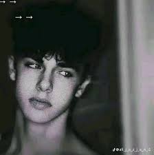 از وقتیکه فهمیدم دخترای مقبول نصیب پسر های بدرنگ میشه ایقدر خوشحال استم که  نگو … 😂🤭