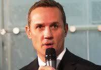 The Links: Stevie Y Rides The Lightning