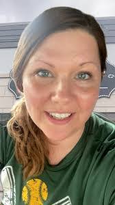 Heather Kress's Instagram, Twitter & Facebook