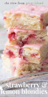 Strawberry Lemon Blondies This Easy Strawberry Dessert Is A Cross Between A Lemon Bar And Straw Easy Strawberry Desserts Dessert Recipes Dessert Recipes Easy