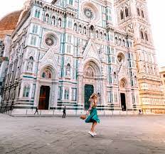 One of the world's top art museums, the uffizi gallery houses some of the most important works of the renaissance, including works by leonardo da vinci, giotto, botticelli and michelangelo and a large collection of greek and roman sculptures. Florence Best Things To Do In Florence 24 Hour Travel Guide