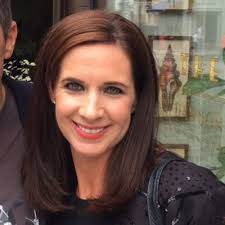 Susie Cunningham (@suethepoo)