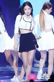 Jennie s solo blackpink performance at gaon chart music award 2019.mp3. 181215 Blackpink Jennie Solo At Music Core Blackpink Fashion Fashion Kpop Outfits