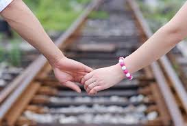 Những Hình Ảnh Nắm Tay Đẹp Lãng Mạn ...