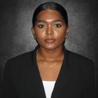 2100+ profilů „Beharry“