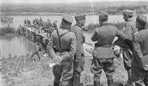 Check spelling or type a new query. Rolul Romaniei In Al Doilea RÄƒzboi Mondial Cum Am Pierdut Basarabia Si Bucovina Foto