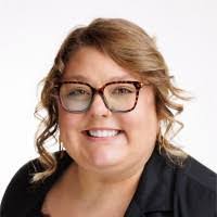 Katelyn Henson's Instagram, Twitter & Facebook