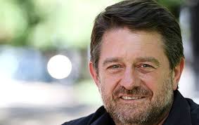 El candidato a gobernador por la región metropolitana, claudio orrego, se reunió con. Nli51jcqlcqi0m