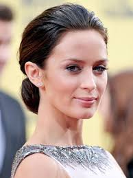 35 Beautiful Updos That Instantly Transform Your Look