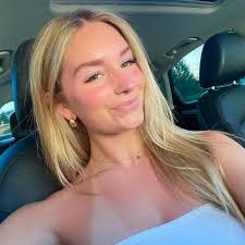 Ava Lanier's Instagram, Twitter & Facebook