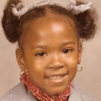 Erica Calhoun (@ECnCT09)