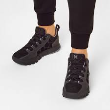 Bakancs Helly Hansen Loke Rambler Approach 11564 990 Black Ebony Charcoal Azid Lime Turacipok Felcipo Ferfi Helly hansen, ürünlerinde uyguladığı yeniliklerle spor ve iş yaşamınızın daha konforlu hale gelmesine katkıda bulunur. haus solling de