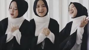 Apabila anda pemegang hak cipta dari lagu / musik dalam aplikasi sholawat nissa sabyan terbaru 2020 offline dan tidak ingin menampilkan lagu kumpulan sholawat nissa sabyan offline lengkap diaplikasi, hubungi kami melalui email pengembang dan beri tahu tentang status kepemilikan anda pada lagu tersebut. Download Mp3 Lagu Nissa Sabyan Aisyah Cover Trending Youtube Lengkap Ada Lirik Dan Video Klipnya Sriwijaya Post