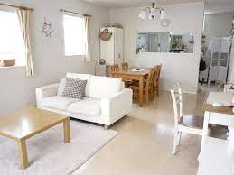 理想の部屋をつくる 床の色別のインテリアコーディネート part1 白 アイボリー系床 ナチュラル家具 リビング 10畳 インテリア リビング 狭い