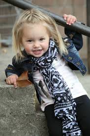 Kinderfrisuren Hochgesteckte Lange Oder Kurze Madchenfrisuren Kinderfrisuren Madchen Frisuren Kinderfrisuren Madchen