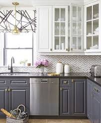 37 The Confidential Secrets Of Two Tone Kitchen Cabinets Farmhouse Paint Colors Apikhome Com New Kitchen Cabinets Kitchen Design Kitchen Cabinets Decor
