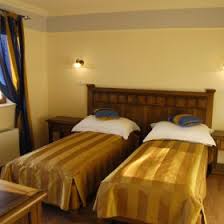 Pentru informatii legate de inscrierea la curs va rugam. CÄƒmin De BÄƒtrani Timisoara SÄƒcÄƒlaz BÄƒtraneÈ›i Insorite