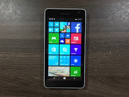 Ele baixa qualquer música, salva, cria uma playlist e você escuta a música na hora que quiser. Microsoft Lumia 535 Tudocelular Com Review Tudocelular Com