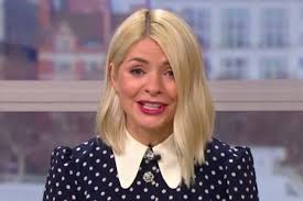 Itv this morning 05 feb 2014 thumbs up household tips. Holly Willoughby Posts Tired Selfie After Delayed Start To This Morning Manchester Evening News