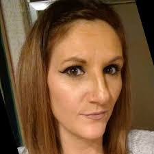 Donna Olin's Instagram, Twitter & Facebook