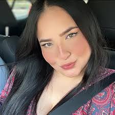 Laura Isabel Vasquez