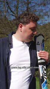 Ung mand død i faldskærmsulykke : Formand forberedte sig på hård landing - ikke dødsfald