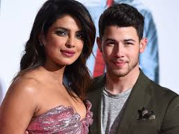 Now that i'm older, i'm wondering if it's true. Celebrity Couples With Huge Age Differences Between Them