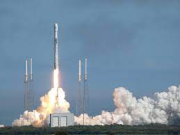 Spacex designs, manufactures and launches advanced rockets and spacecraft. Spacex Successfully Conducts Fifth Starlink Launch Booster Misses Drone Ship Nasaspaceflight Com