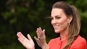 Kate Middleton And Meghan Markle News: Duchess Of Cambridge 'Imperfect  Teeth' In Demand | Express.Co.Uk