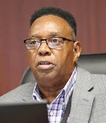 Josh Earhart's Instagram, Twitter & Facebook