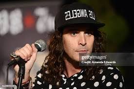 Sam Youngblood's Instagram, Twitter & Facebook