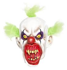 His videos are typically shot at night. Eng Clown Masker Sinister Halloween Maskers Nette Kleding Clown Kostuums