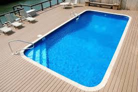 The hardscape area around your swimming pool is called a surround, deck, or decking, even though it isn't always made of wood or composite Pin By Vicen Blanco On Long Island Decks Pool Decks Around Pools Pool And Pool House Ideas