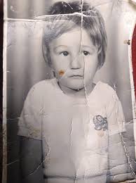 Can you edit someone into a group photo?