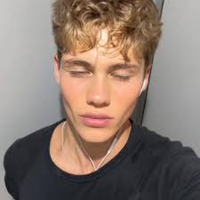 Archie: The Ultimate Model Look is Unmatched