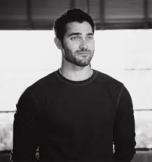 Https Encrypted Tbn0 Gstatic Com Images Q Tbn And9gcrjbvmdnv Yiomtgnrbwhh7 S6rm6j9cwgula Usqp Cau Tyler hoechlin, ünlüler, derek hale hakkında daha fazla fikir görün. 2