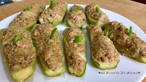 Questo passaggio è importante così che le patate perdano amido e si eviti che si sfaldino in cottura. Zucchine Ripiene In Padella Cremose Filanti Facilissime Da Fare No Fritto Youtube