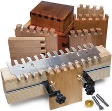 Shop from the world's largest selection and best deals for dovetail jig in other diy tools. Mlcs Pins And Tails Through Dovetail Templates And Clamping System