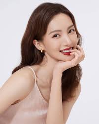 Photos by 金晨 GINA JIN CHEN 🎀 (@jinchen._.0905) · May 21, 2021