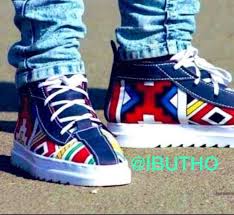 Former ukhozi fm radio dj, ngizwe mchunu has been arrested. Lclpgtj0sov1xm