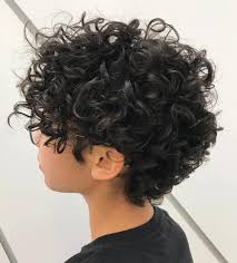 Loose hair curls can be done on each hair length, so no matter what is your current hairstyle you can always try it in a big curl pattern. 60 Most Delightful Short Wavy Hairstyles