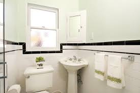 Black And White Bathroom Tiles Smallbathroom 2 Jpg Image Bathroom Tile Designs Tile Bathroom 1930s Bathroom